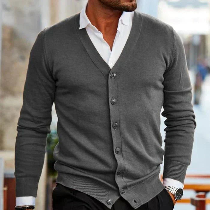 Men's Slim-Fit V-Neck Cardigan - Stylish Button Front Knitwear with Pockets