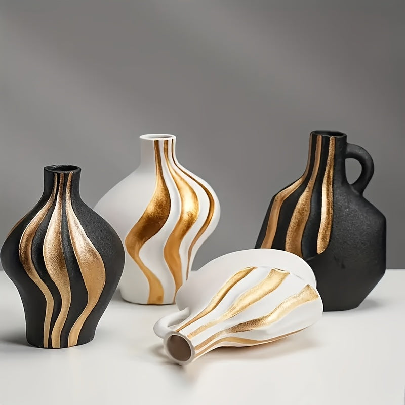 Modern Ceramic Vase | Black & White with Gold Accents – Luxury Tabletop & Mantelpiece Decoration