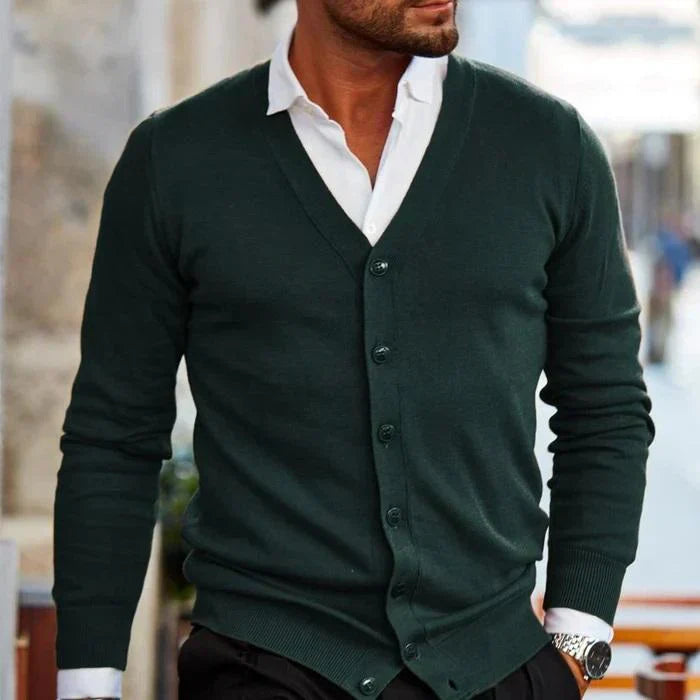 Men's Slim-Fit V-Neck Cardigan - Stylish Button Front Knitwear with Pockets