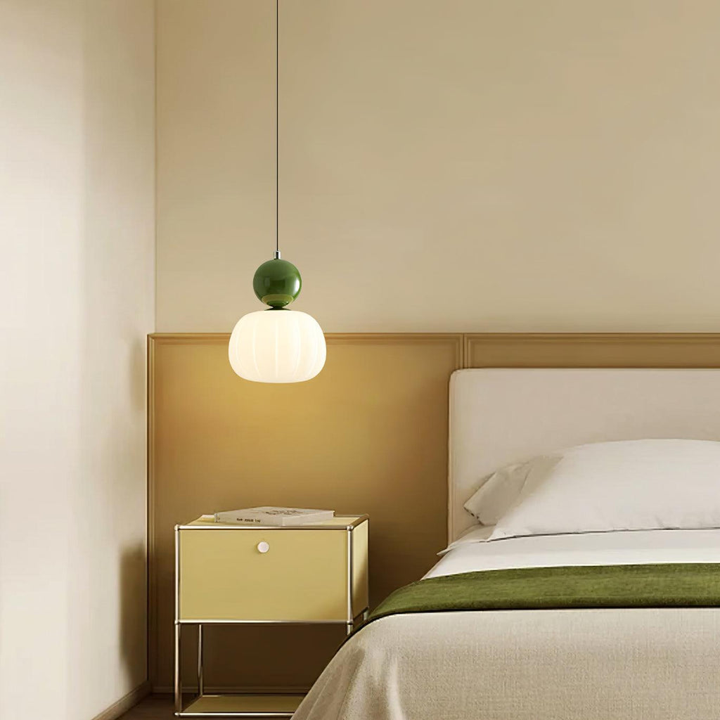 Yedra Pendant Lamp | Organic Round Acrylic Design