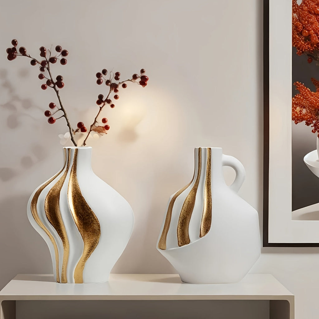 Modern Ceramic Vase | Black & White with Gold Accents – Luxury Tabletop & Mantelpiece Decoration