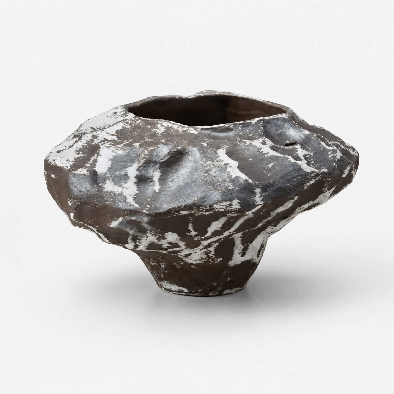 Marbled Ceramic Centerpiece Bowl - Detail