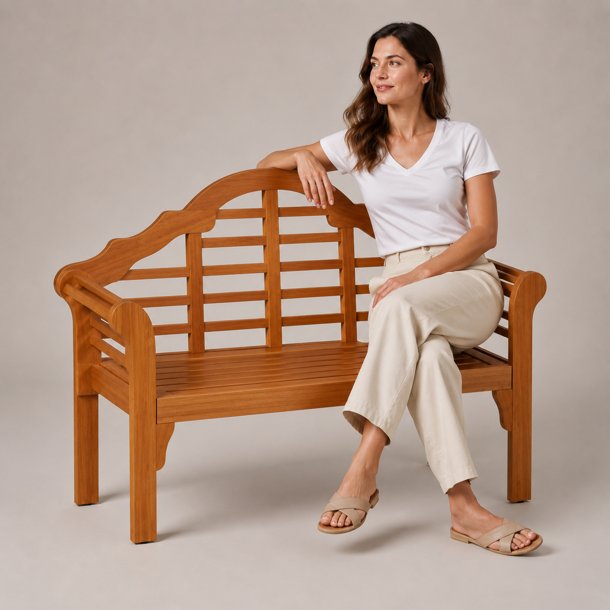 Classic Wooden Garden Bench - Detail