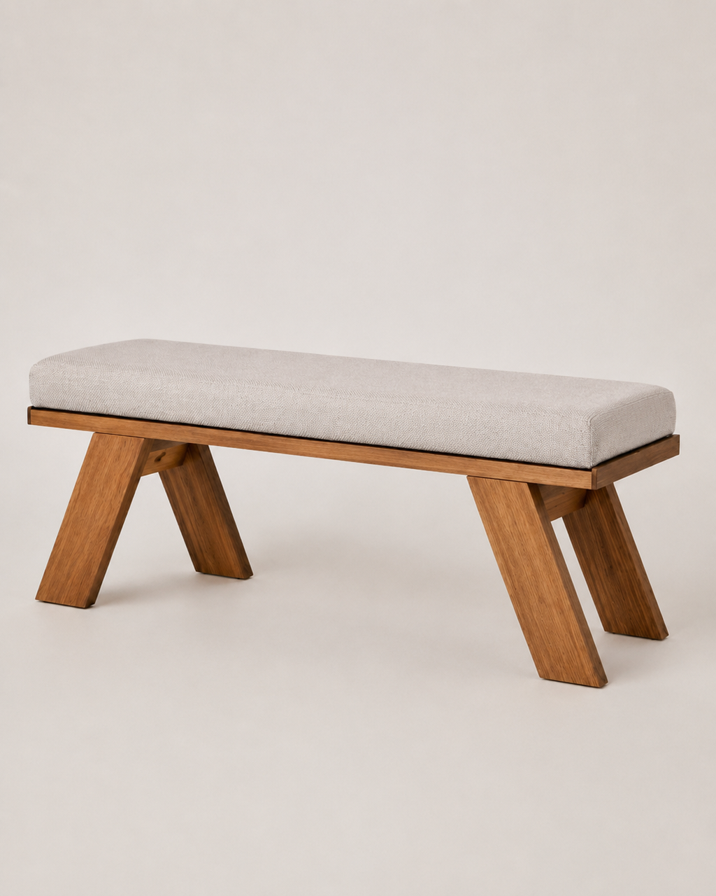 Modern Upholstered Wooden Bench - Detail